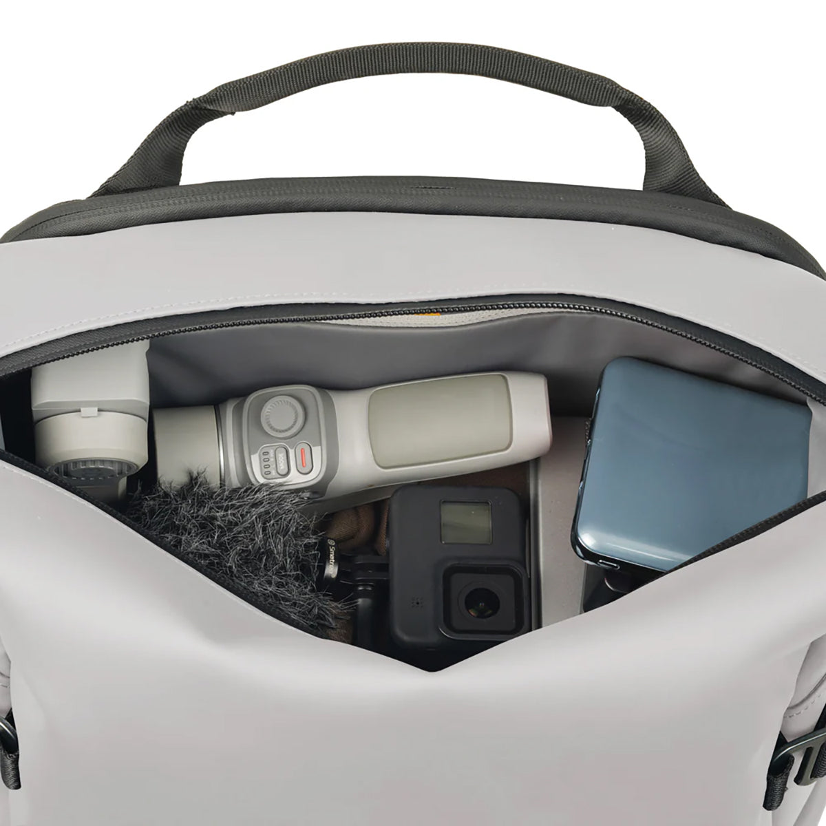 Vanguard VEO Lite Lightweight 25L Camera Backpack with Laptop Sleeve – Cream