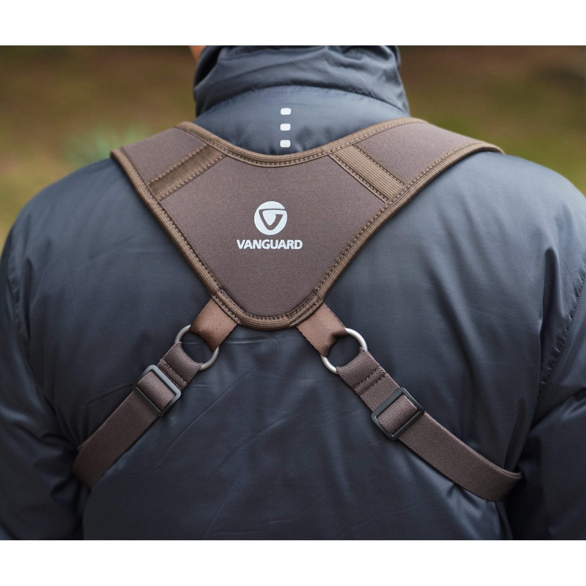 Vanguard VEO Optic Guard D-Lux Binocular & Camera Harness Quick Release-Brown