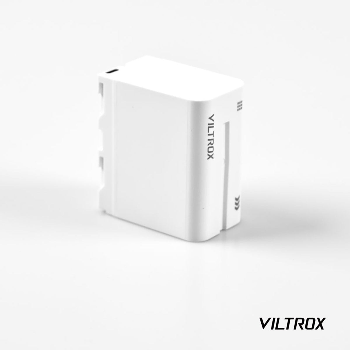 Viltrox NP-F970 6600mAh Lithium Battery with Type-C Fast Charging for LED Lights