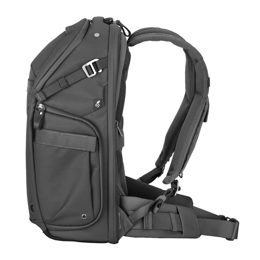 Vanguard VEO Metro 25L Camera & Everyday Backpack with 16" Laptop Compartment – Black