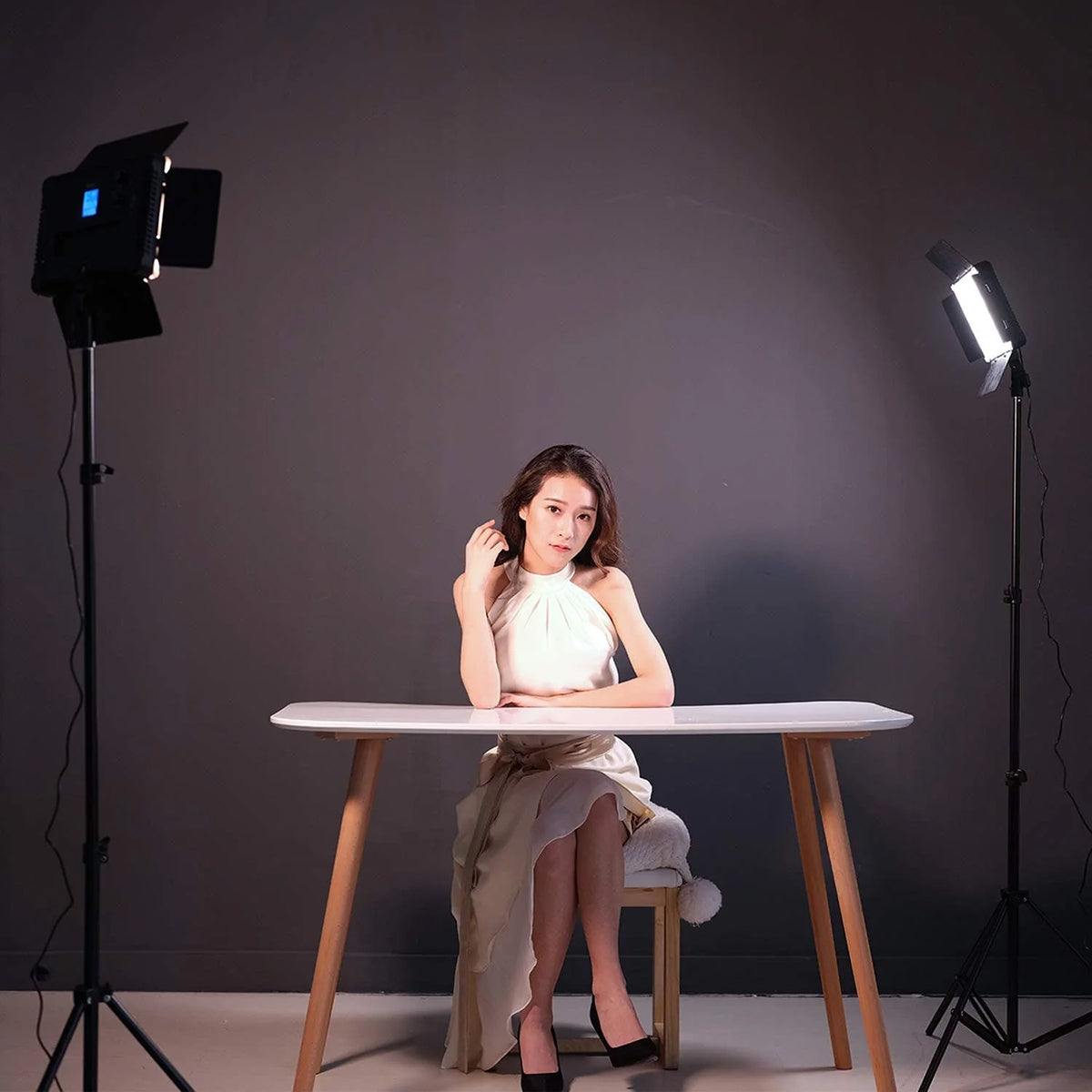 Viltrox 50 Watt VL-D640T PRO LED Studio Light with Barn Doors 3300-5600K