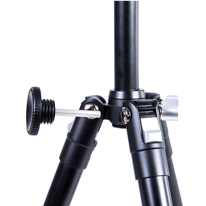 Vanguard Vesta TB 204CB Carbon Fibre Travel Tripod With T-46 Ball Head